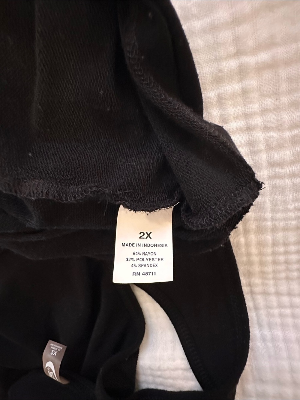 MTA Sport Black Women's Sleeveless Tank Top - Picture 7 of 7